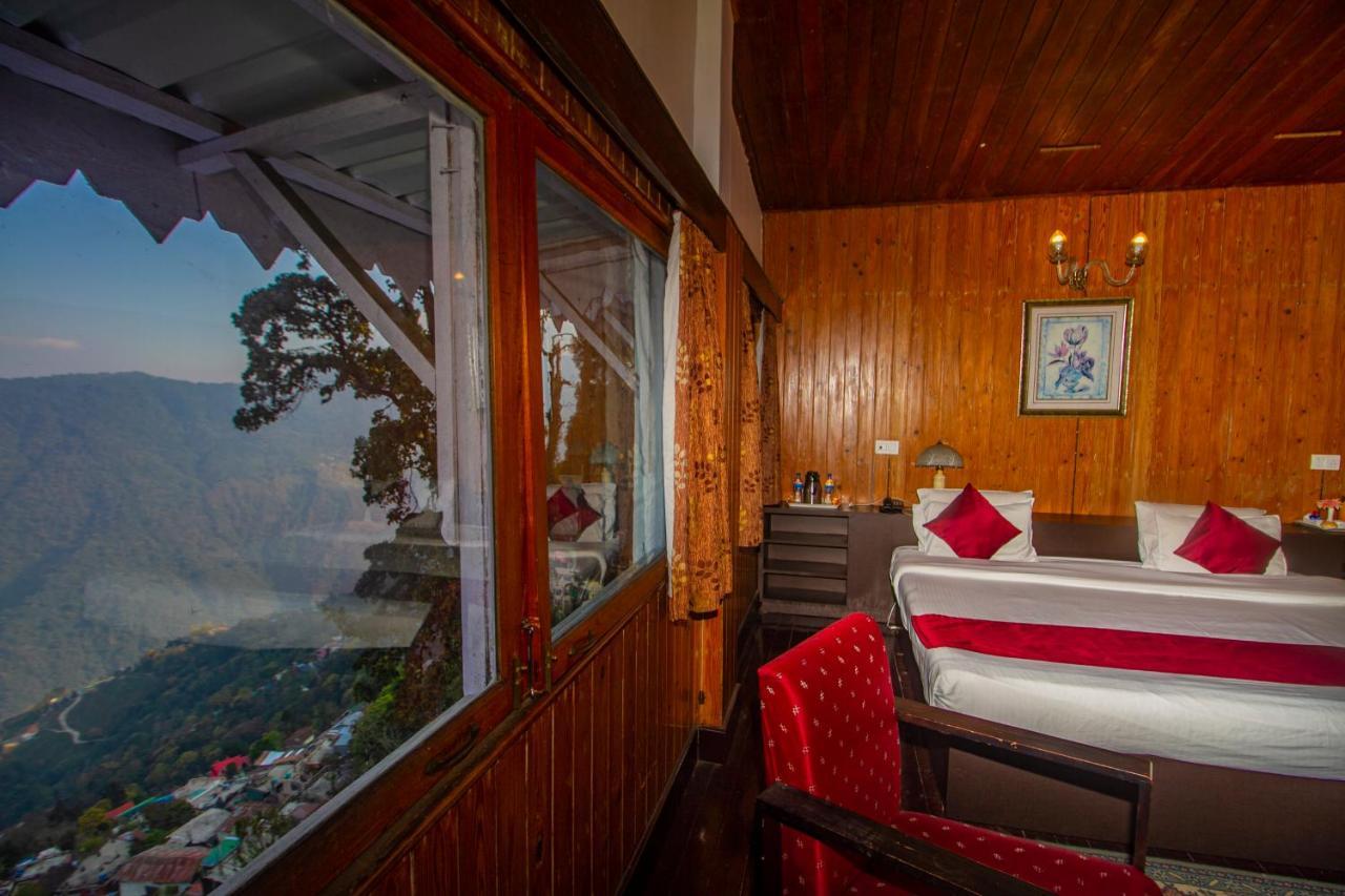 Central Gleneagles Heritage Resort Former Bungalow Of Ex-Tata Chairman Russi Mody The Mall Road Darjeeling Darjeeling  Esterno foto